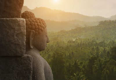 7E09E8E7 B432 4657 8A9C E6B14944760E